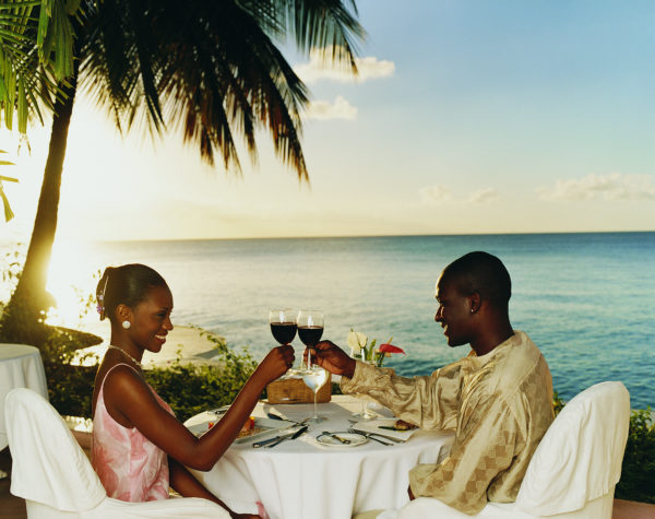 10 Paradise Destinations For Valentine's Day You Can Visit Without A Passport