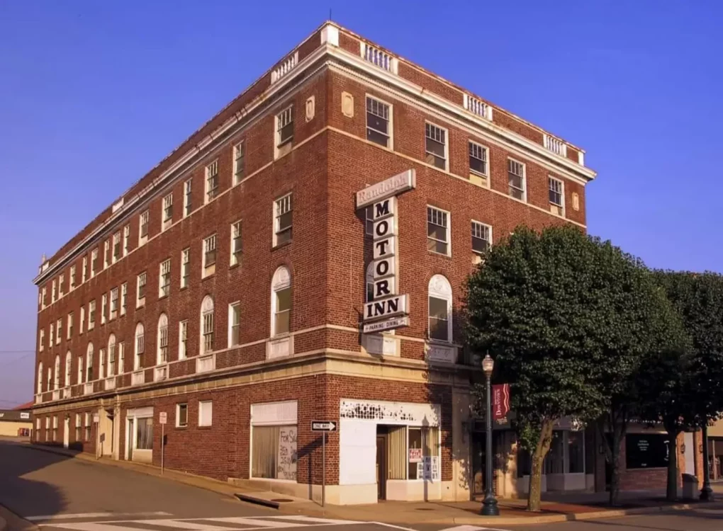 Greenleaf Actor Julian Brittano Acquires New Hotel in Virginia